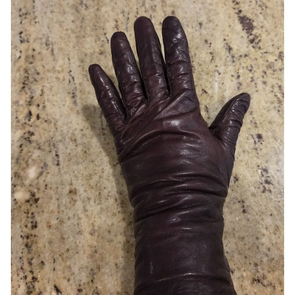 Vintage Womens Size M Burgundy Leather Lined 10